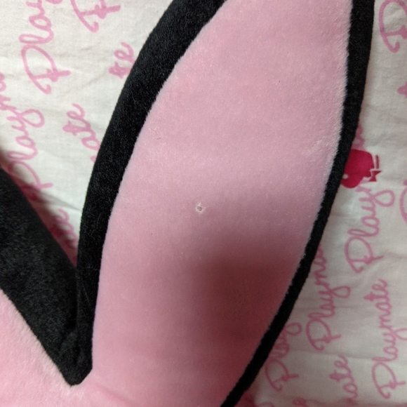Playboy vintage light pink bunny pillow - Picture 4 of 4
